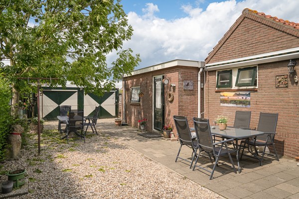 Medium property photo - Kerkweg 23, 4245 TP Leerbroek